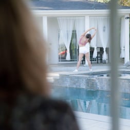 Allie Eve Knox in 'Twistys' Making A Move (Thumbnail 5)